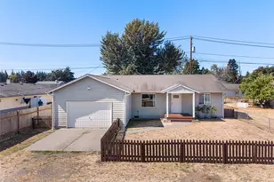 2211 Washington St, Shelton, WA 98584 - Photo 1