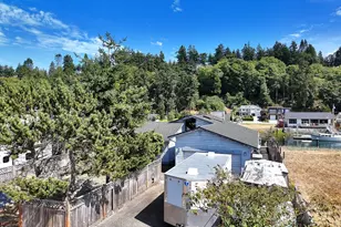 3705 Steelhead Dr, Greenbank, WA 98253 - Photo 9