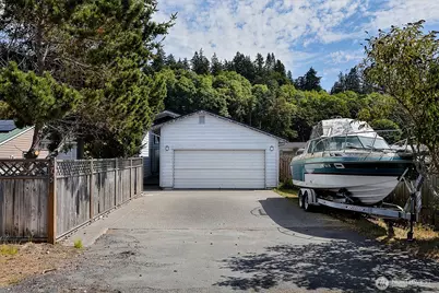3705 Steelhead Drive, Greenbank, WA 98253 - Photo 11