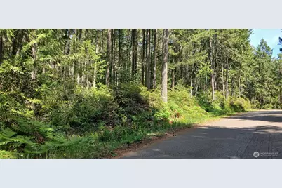 11740 Willamette Meridian Road NW, Silverdale, WA 98383 - Photo 37