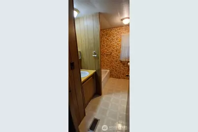 11740 Willamette Meridian Road NW, Silverdale, WA 98383 - Photo 35
