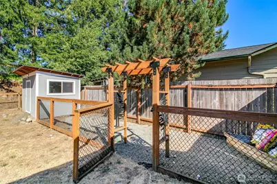 24410 Terrace Pl, Black Diamond, WA 98010 - Photo 25