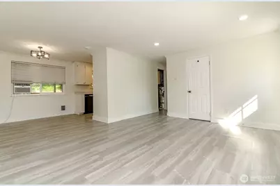24410 Terrace Pl, Black Diamond, WA 98010 - Photo 7