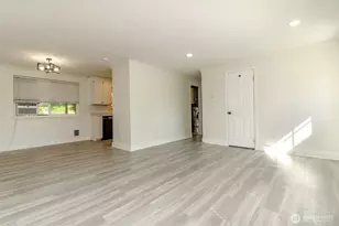 24410 Terrace Pl, Black Diamond, WA 98010 - Photo 7
