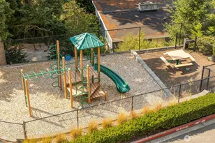 4018 129th Pl SE, Bellevue, WA 98006 - Photo 35