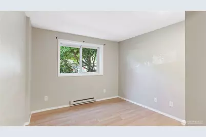 975 Aberdeen Avenue NE #F204, Renton, WA 98056 - Photo 17