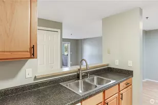 975 Aberdeen Ave NE, Renton, WA 98056 - Photo 15