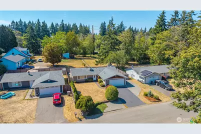 6779 Troy Lane NE, Bremerton, WA 98311 - Photo 39