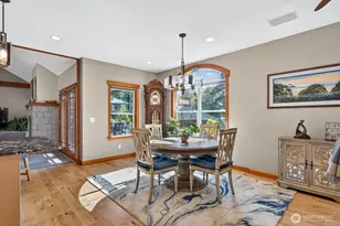 11059 Carmichael Ln, Anacortes, WA 98221 - Photo 13