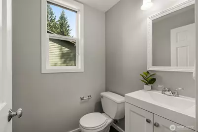 15009 Westminster Way N, Seattle, WA 98133 - Photo 9