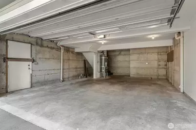 15009 Westminster Way N, Seattle, WA 98133 - Photo 23