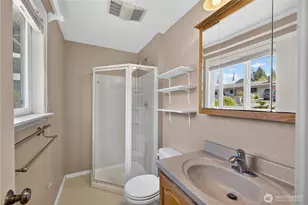 7825 Highland Dr, Everett, WA 98203 - Photo 19