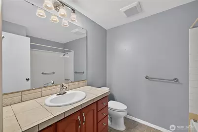 7825 Highland Drive, Everett, WA 98203 - Photo 7