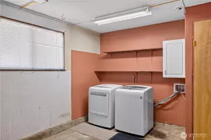 7825 Highland Dr, Everett, WA 98203 - Photo 21