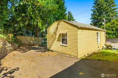 101 2nd Avenue SW, Olympia, WA 98512 - Photo 11