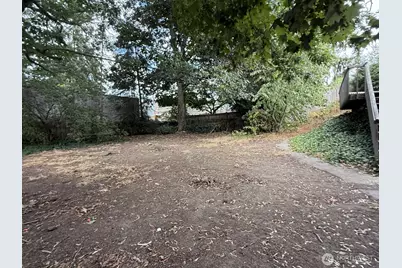 409 106th St S, Tacoma, WA 98444 - Photo 31