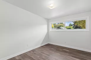 10833 11th Ave SW, Seattle, WA 98146 - Photo 17