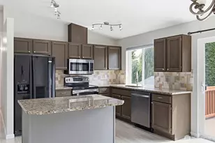 21675 SE 267th St, Maple Valley, WA 98038 - Photo 7