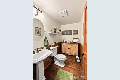 19917 Church Lake Rd E, Bonney Lake, WA 98391 - Photo 17