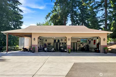 19917 Church Lake Rd E, Bonney Lake, WA 98391 - Photo 35