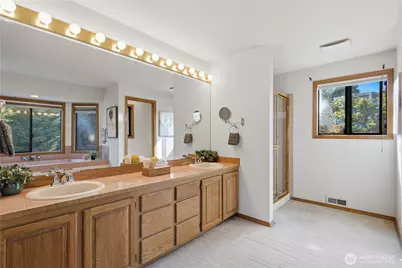 15031 93rd Place NE, Bothell, WA 98011 - Photo 27