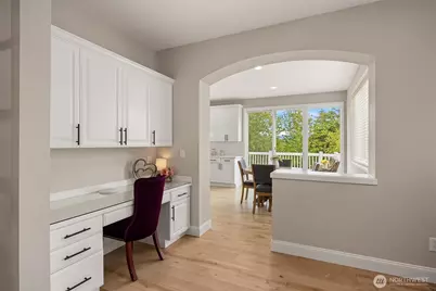 2046 277th Avenue SE, Sammamish, WA 98075 - Photo 13