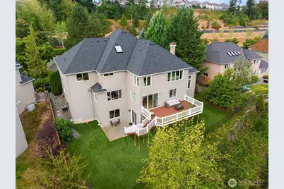 2046 277th Avenue SE, Sammamish, WA 98075 - Photo 33