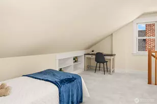 4663 1st Ave NE, Seattle, WA 98105 - Photo 19