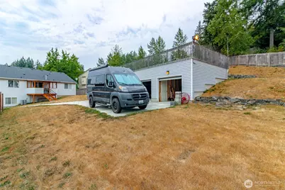 13723 21st Avenue E, Tacoma, WA 98445 - Photo 35