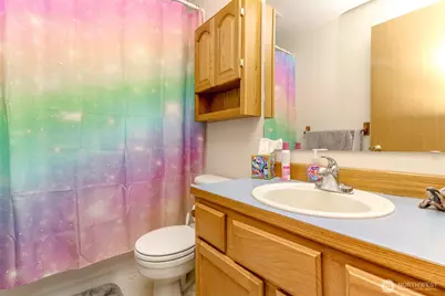 13723 21st Avenue E, Tacoma, WA 98445 - Photo 15