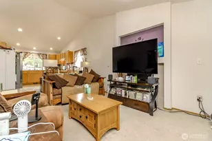13723 21 Ave E, Tacoma, WA 98445 - Photo 25