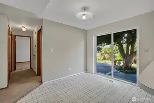 19827 11th Ave NW, Shoreline, WA 98177 - Photo 11
