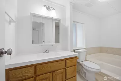 4816 Airway Drive NE #18, Moses Lake, WA 98837 - Photo 15