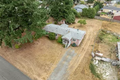 12812 Ridge Circle E, Bonney Lake, WA 98391 - Photo 5