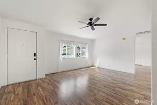 4906 Wildflower Ln NE, Bremerton, WA 98311 - Photo 5