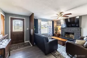 26217 SE 426th St, Enumclaw, WA 98022 - Photo 5