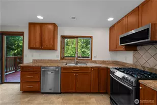 1732 Medallion Loop NW, Olympia, WA 98502 - Photo 17
