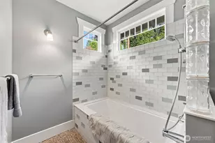 137 S Forest St, Bellingham, WA 98225 - Photo 23
