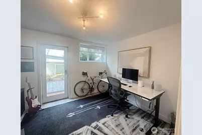 727 Belmont Avenue E, Seattle, WA 98102 - Photo 35