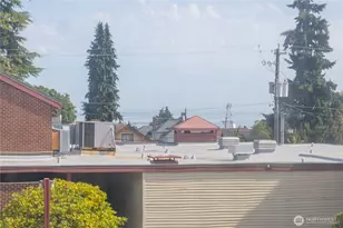 220 W 11th St, Port Angeles, WA 98362 - Photo 17