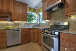 3216 Lorne St SE, Olympia, WA 98501 - Photo 5