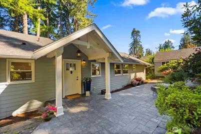 2922 Madrona Beach Road NW, Olympia, WA 98502 - Photo 9