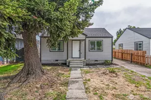 256 28th Ave, Longview, WA 98632 - Photo 1