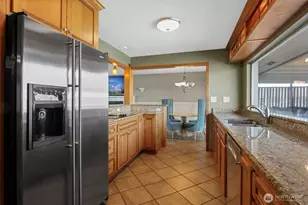 1345 W Lakeside Dr, Moses Lake, WA 98837 - Photo 9