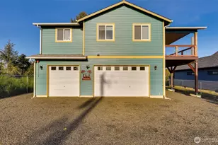 1006 Point Brown Ave SE, Ocean Shores, WA 98569 - Photo 1