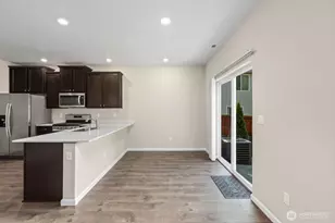 8533 55th Pl NE, Marysville, WA 98270 - Photo 9