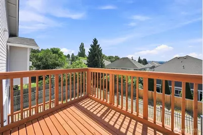 1011 N 28th Place, Renton, WA 98056 - Photo 17