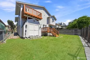 1011 N 28th Pl, Renton, WA 98056 - Photo 29