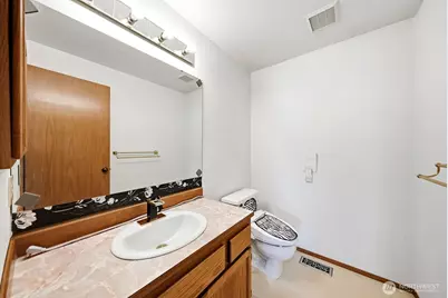 1011 N 28th Place, Renton, WA 98056 - Photo 13