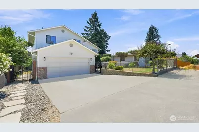 1011 N 28th Place, Renton, WA 98056 - Photo 35